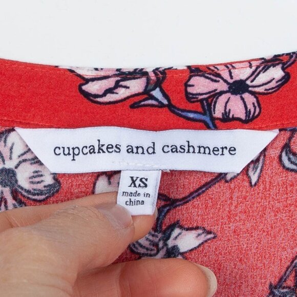 Cupcakes and Cashmere Fitz Floral Tie Romper XS - Picture 5 of 8